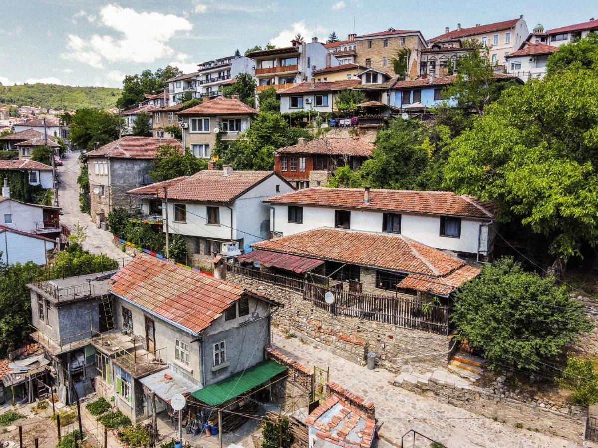 The Base- Balance Hub Hotel Veliko Tŭrnovo Exterior foto