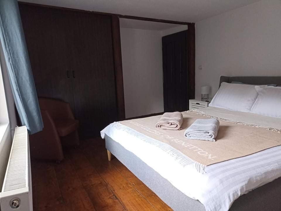 The Base- Balance Hub Hotel Veliko Tŭrnovo Exterior foto