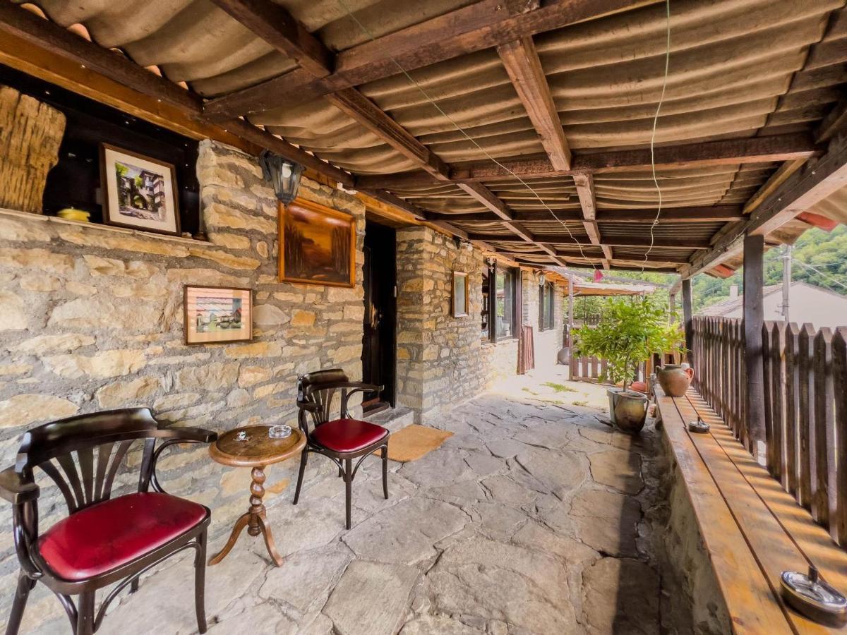 The Base- Balance Hub Hotel Veliko Tŭrnovo Exterior foto